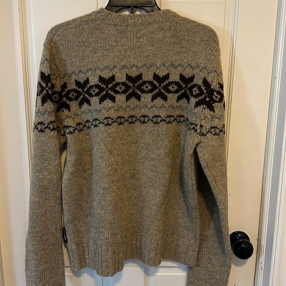 Vintage Abercrombie & Fitch Isle Nordic Crewneck muscle Sweater size large EUC - Picture 5 of 9